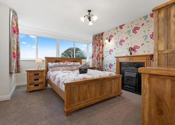 Comfy Cumbrian Distington